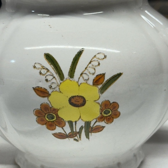 Vintage 1970’s daisy teapot, pair of Portugal tea cups saucers unopened spoons - Picture 7 of 8